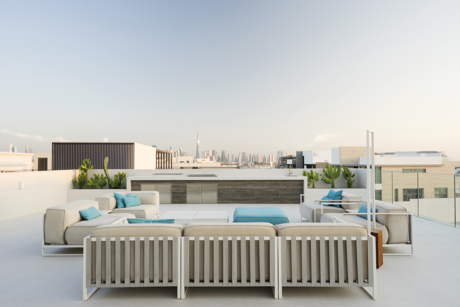 Design + New Build, Jumeirah Golf Estates