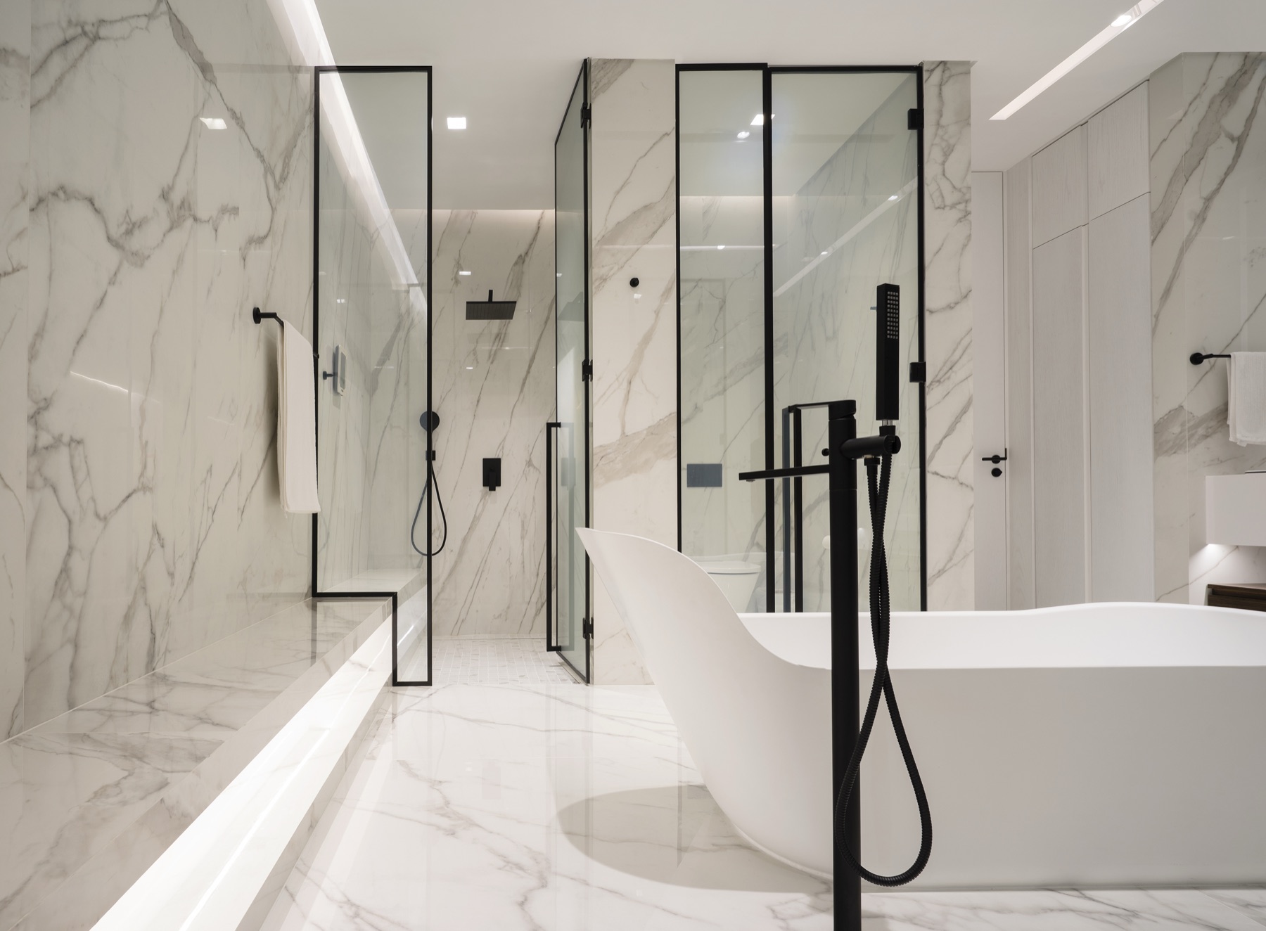 Design + New Build, Jumeirah Golf Estates