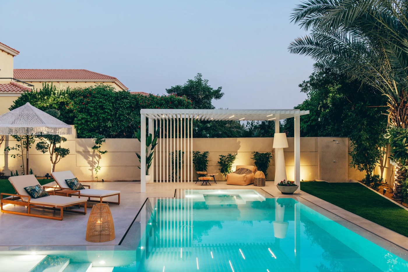Jumeirah Park Pool & Landscape