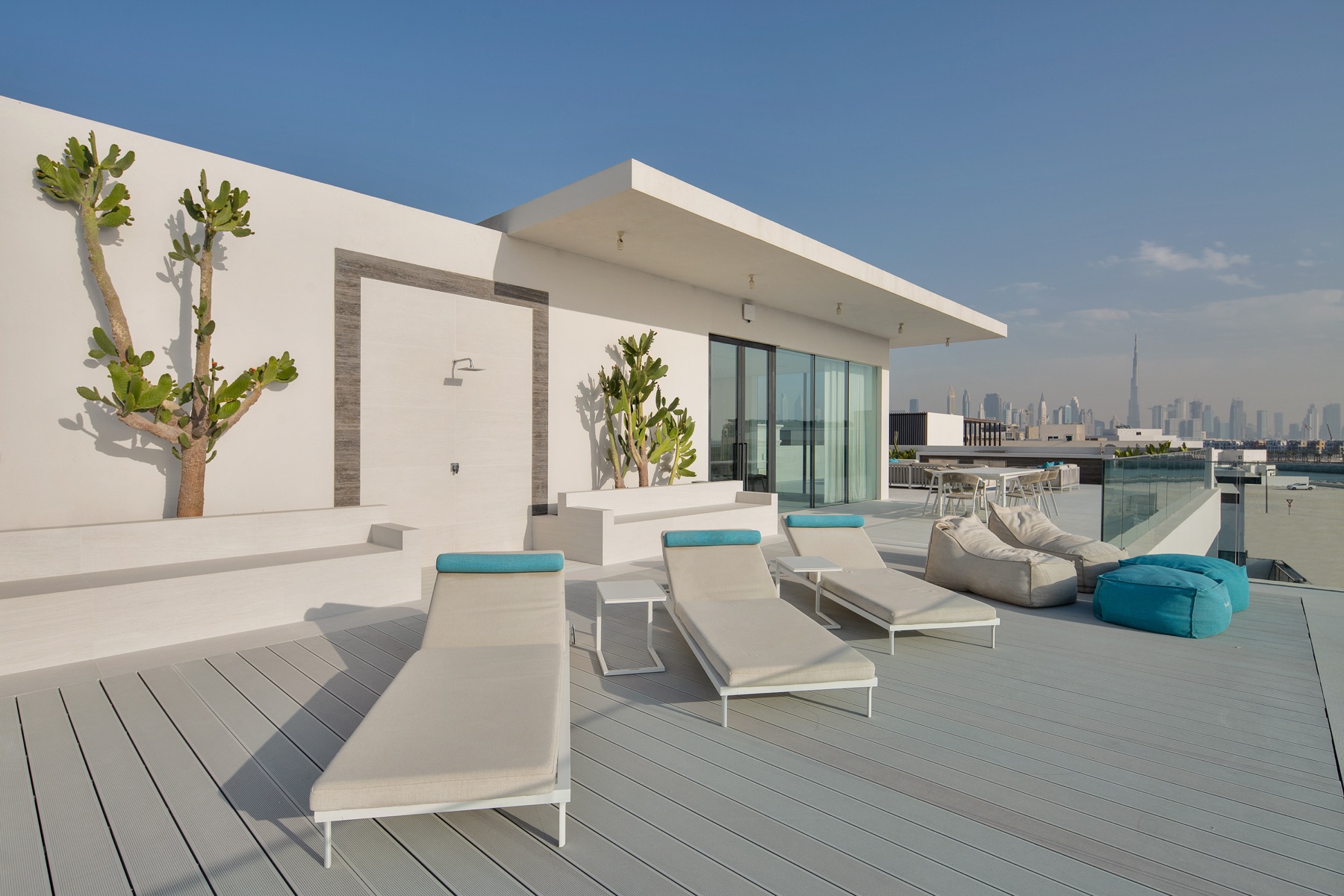 BG Show Villa, Pearl Jumeirah
