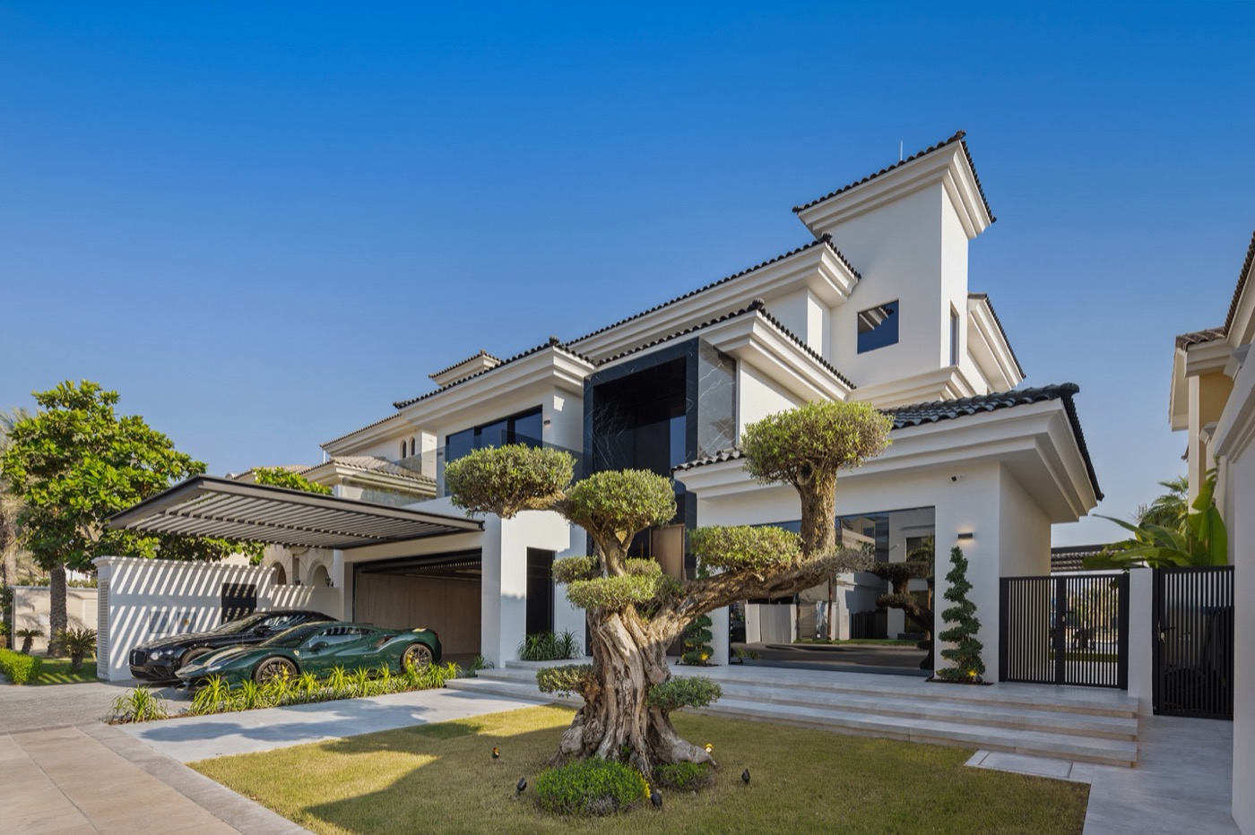 Six-Bedroom Smart Villa