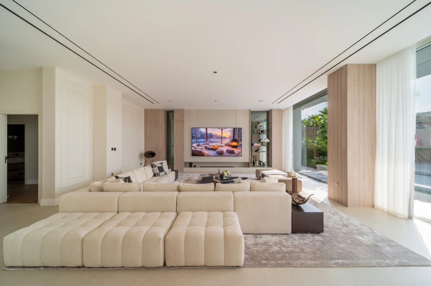 Dubai Hills - Modern Luxury Villa