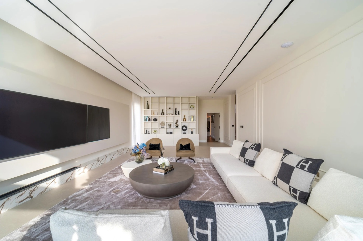 Dubai Hills - Modern Luxury Villa