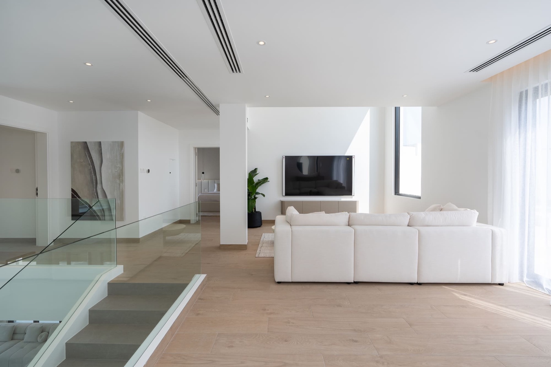 Entertainment Foyer