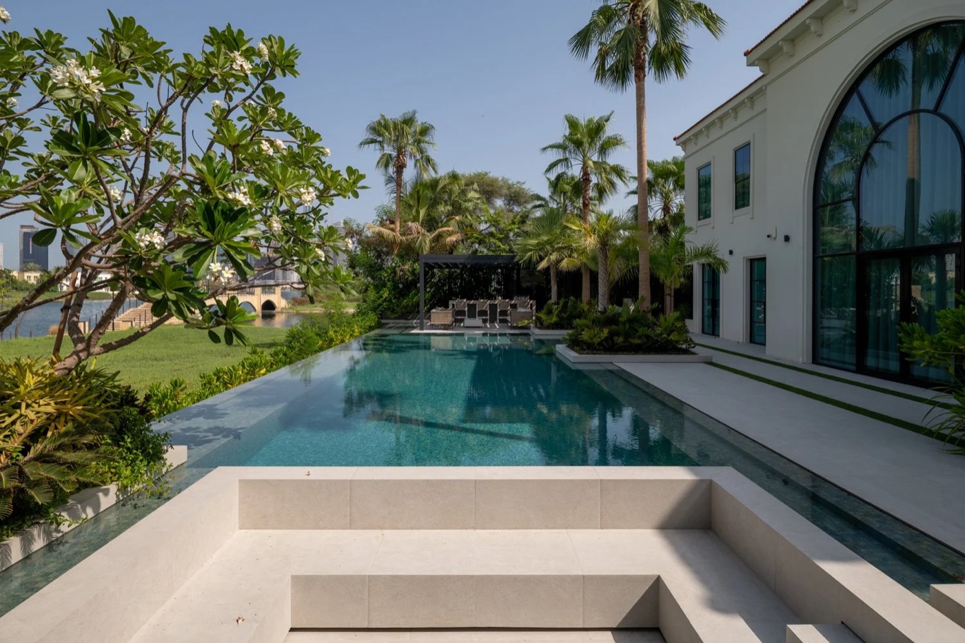 Master View Estate