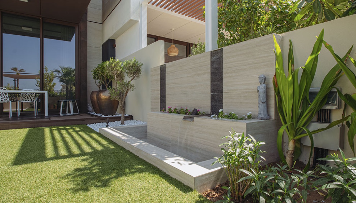 Jumeirah Bay Rooftop Retreat