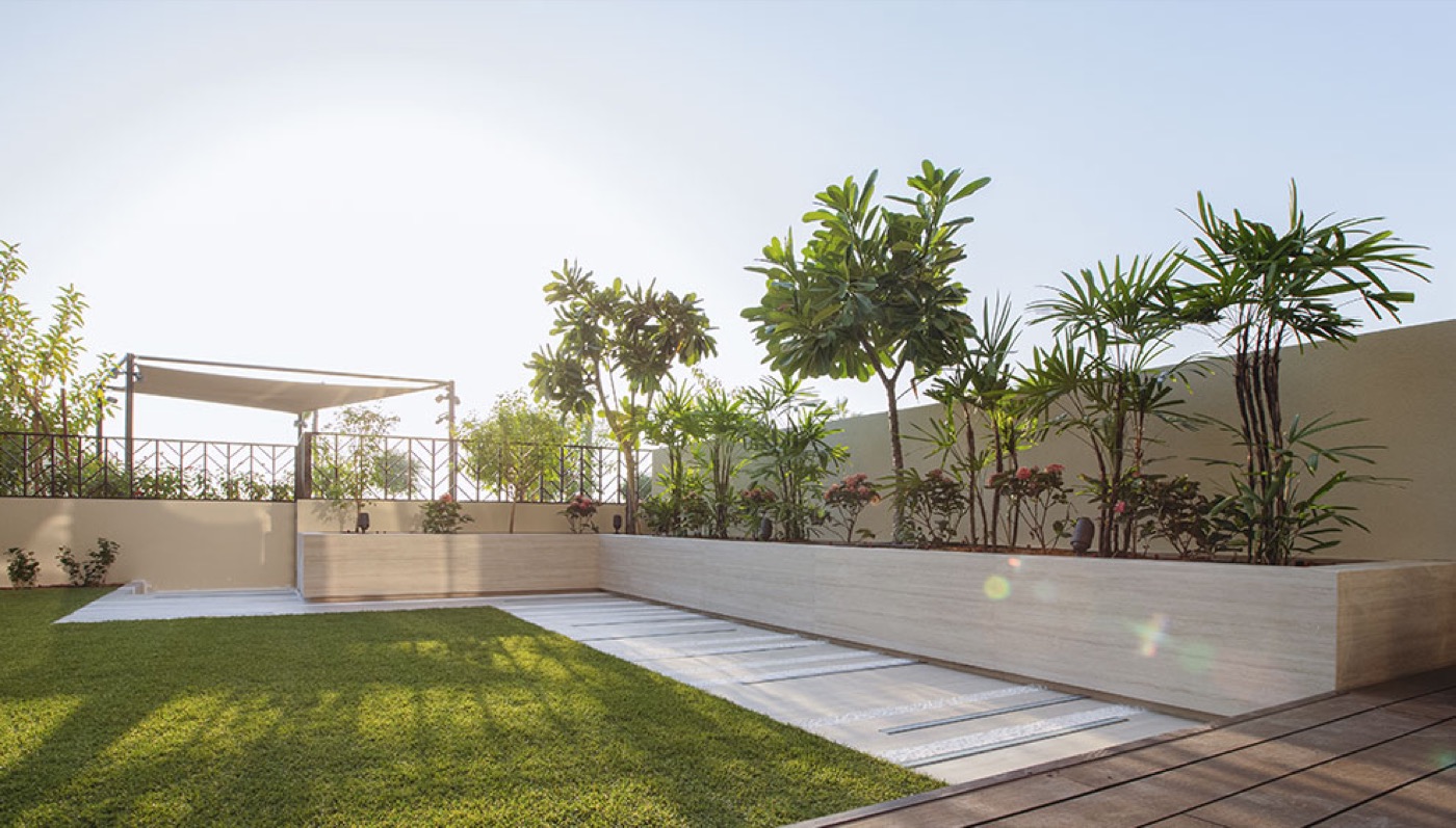 Jumeirah Bay Rooftop Retreat