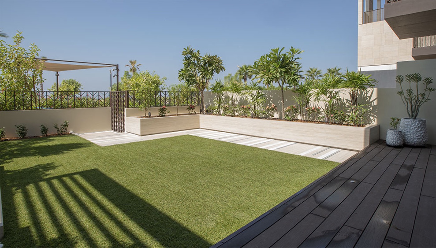 Jumeirah Bay Rooftop Retreat